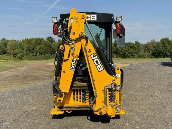 Premium Used JCB 1CX Backhoe Loader Mini Front Loader with Core Motor Component - Image 2