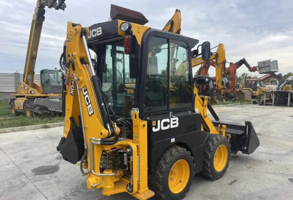 Used JCB 1CX JCB Used Backhoe Loader in USA Used JCB 1CX Retro For Sale - Image 4