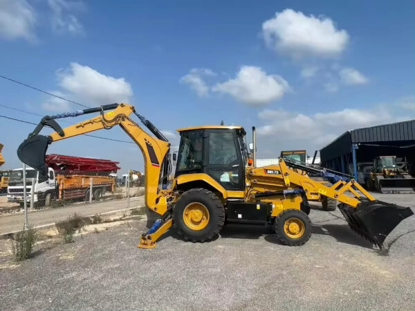Earthmoving Machinery Mini 1m3 4x4 Backhoe Tractor Loader BHL75 for Sale - Image 5