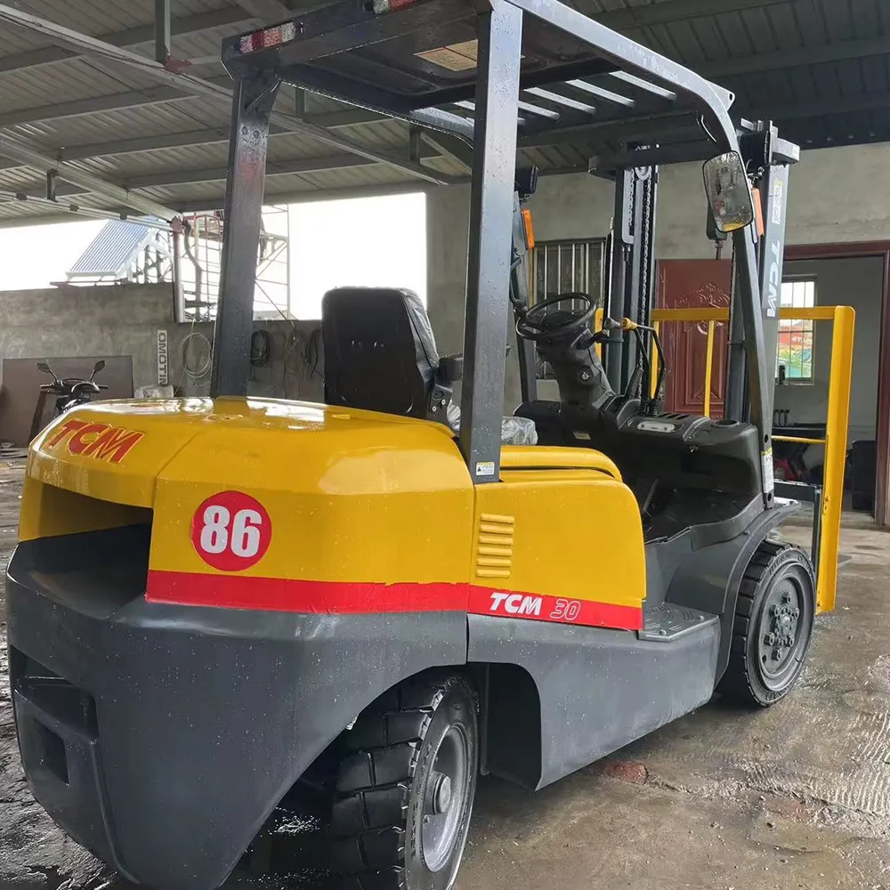 High Performance for TCM 3 Ton Diesel Forklift Japan Original FD30 4WD 3m Lift Used Manual Operation 6-Month Warranty Tested