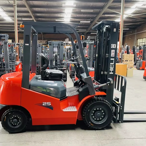 High Performance Forklift Lead-Acid Battery Electric Forklift RWD Solid Tires Single-Stage Mast Standing Operation Construction