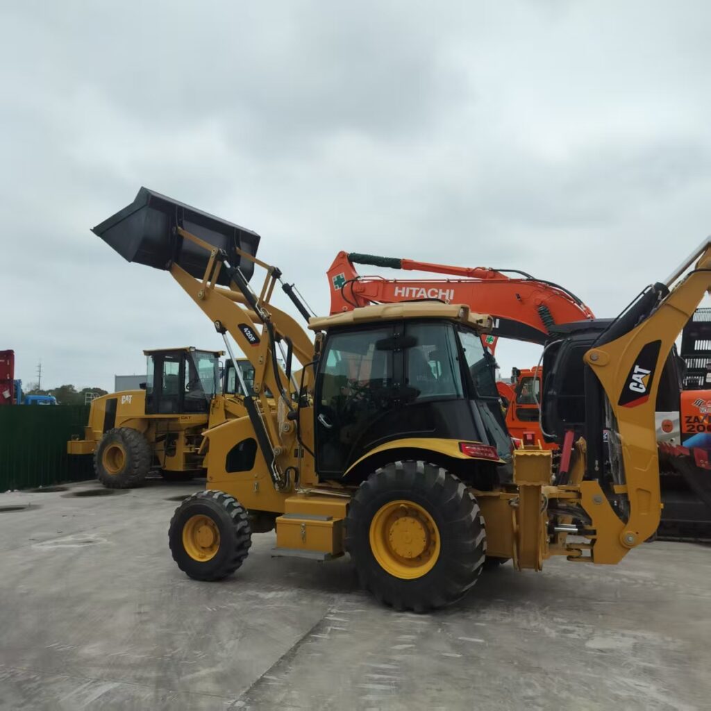 CAT 420F Backhoe Loader 9 Ton 92KW Yellow with Rear Bucket Featuring Caterpillar Engine Gearbox Pump Bearing Motor 2021 Model