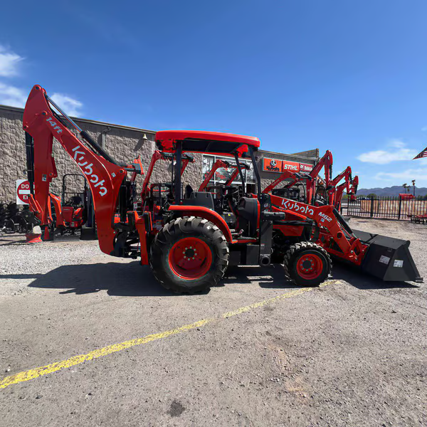 NEW Kubota M62 63Hp 4Wd Tractor Loader Backhoe W/Rops Backhoe At Low Price FOR SALE