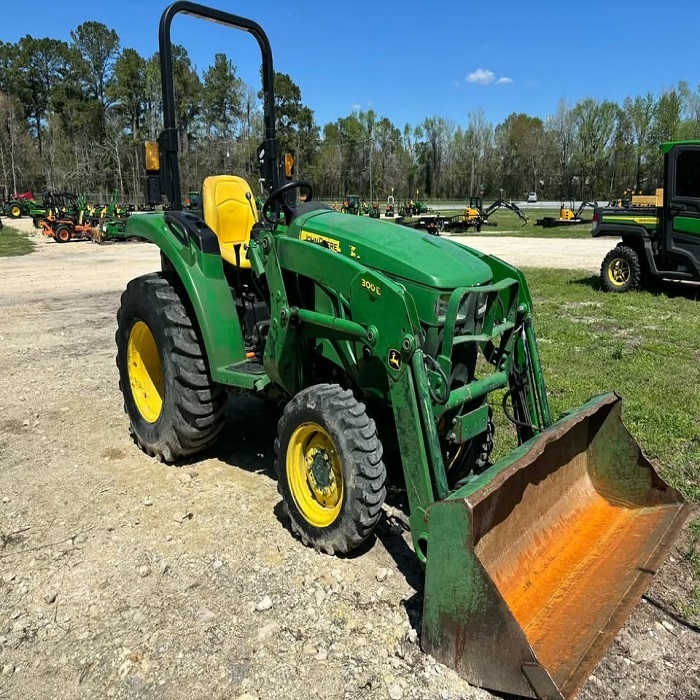 High Quality John Deere 3025D Walking Tractor 30 HP for Engine Factory Price Hot Selling