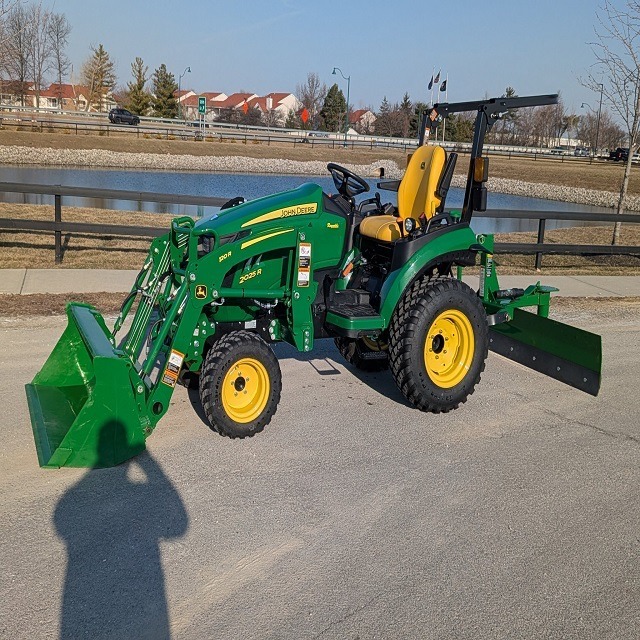 John Deere 2025R Mini 4WD Walking Tractor 25HP Gear Drive Compact Farm Utility Tractor with Loader