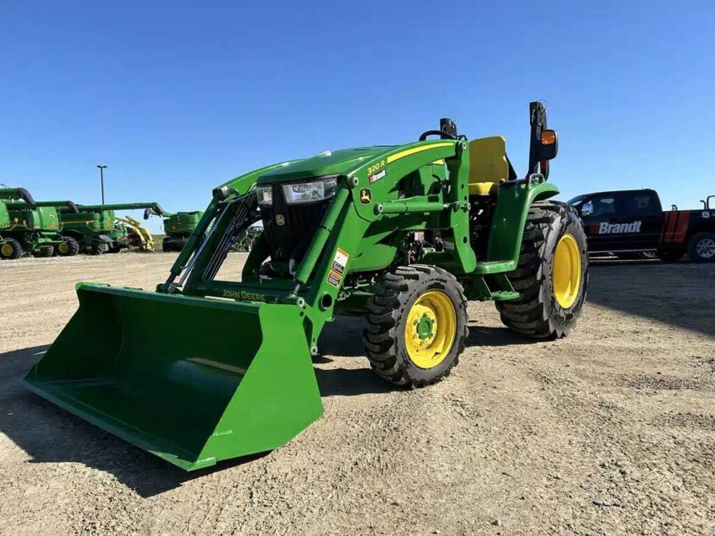 New/Used 2018 John Deere 3033R Compact Utility Tractors Wholesale Supplies