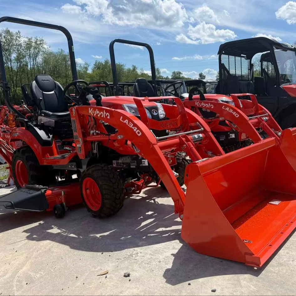 Kubota Bx23s Compact Wheel Tractor with Front Loader 4WD Farm Utility Tractor for Field Work and Material Handling