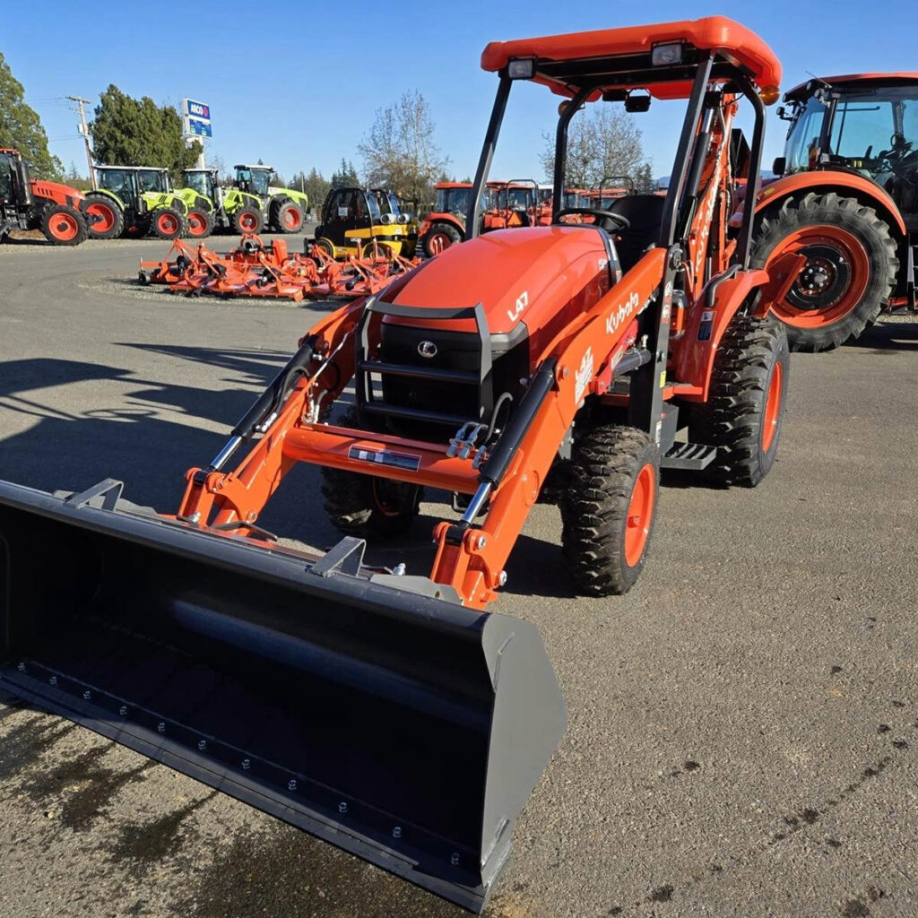 Heavy Duty Kubota L47 Backhoe Loader 4x4 Diesel Engine Compact Tractor Excavator for Agriculture Construction Work