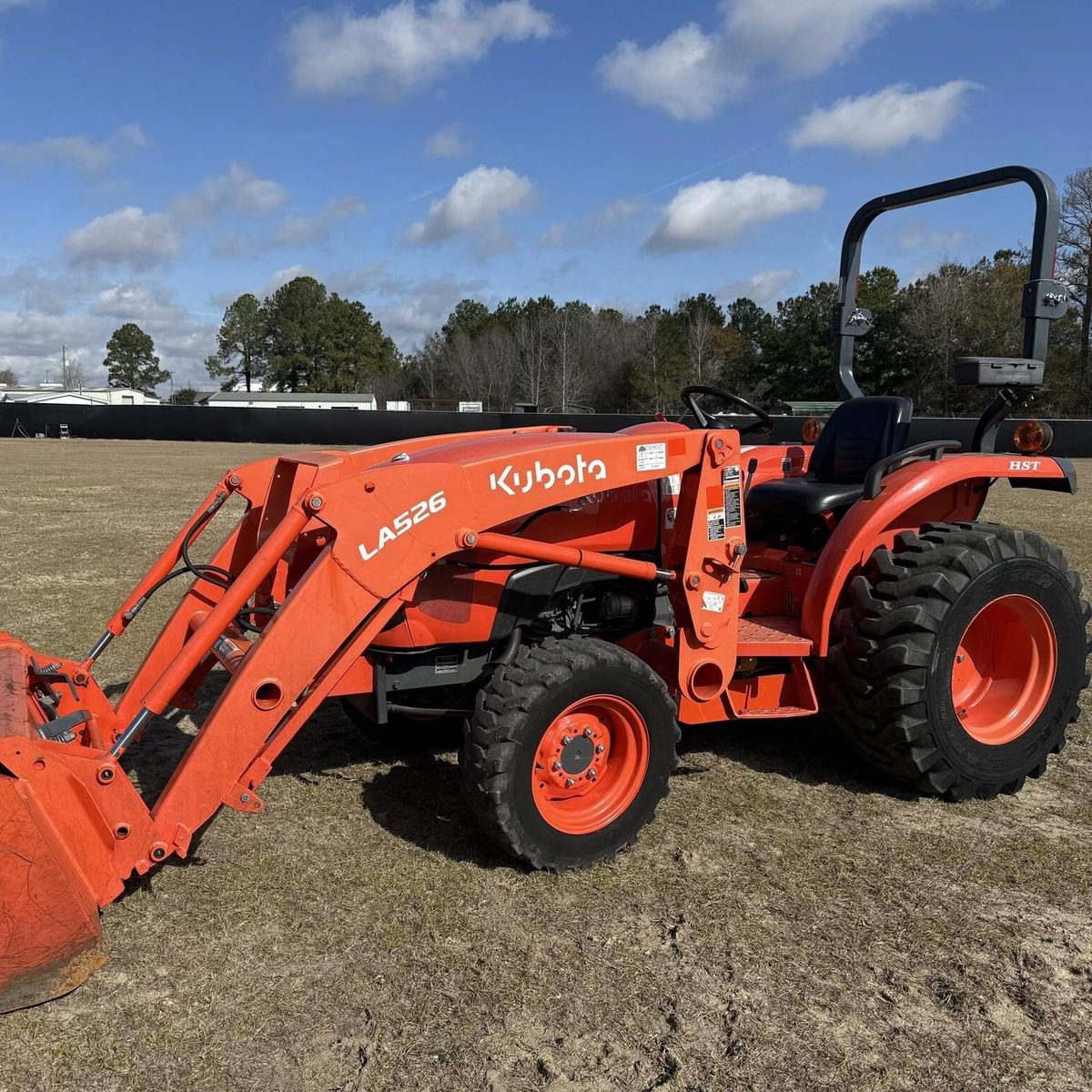 BUY KUBOTA L2501 COMPACT TRACTOR WITH LOADER - Image 6