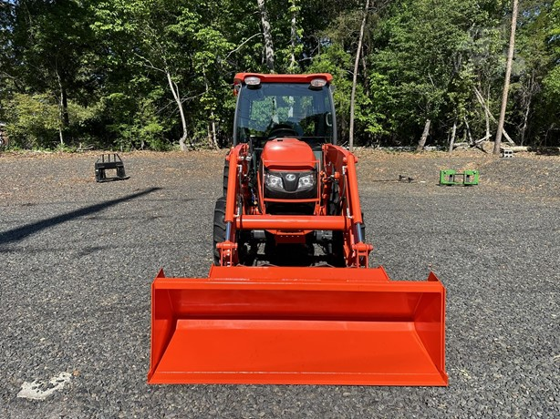 Best supplier cheap used and new 2022 Kubota MX5400 55HP 4WD Utility Tractor Diesel Farm Tractor with Loader HST/Gear for sale - Image 3