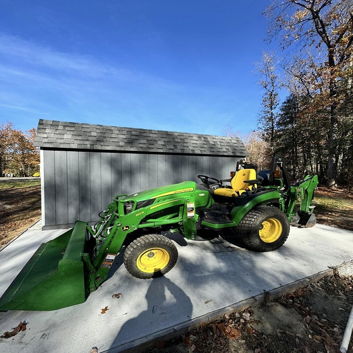 Buy Used John Deere 2025R Tractor For Sale With Quick Attach Loader & Bucket Available Cheap Price - Image 6
